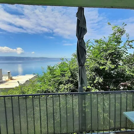 Lägenhet Hana Omiš